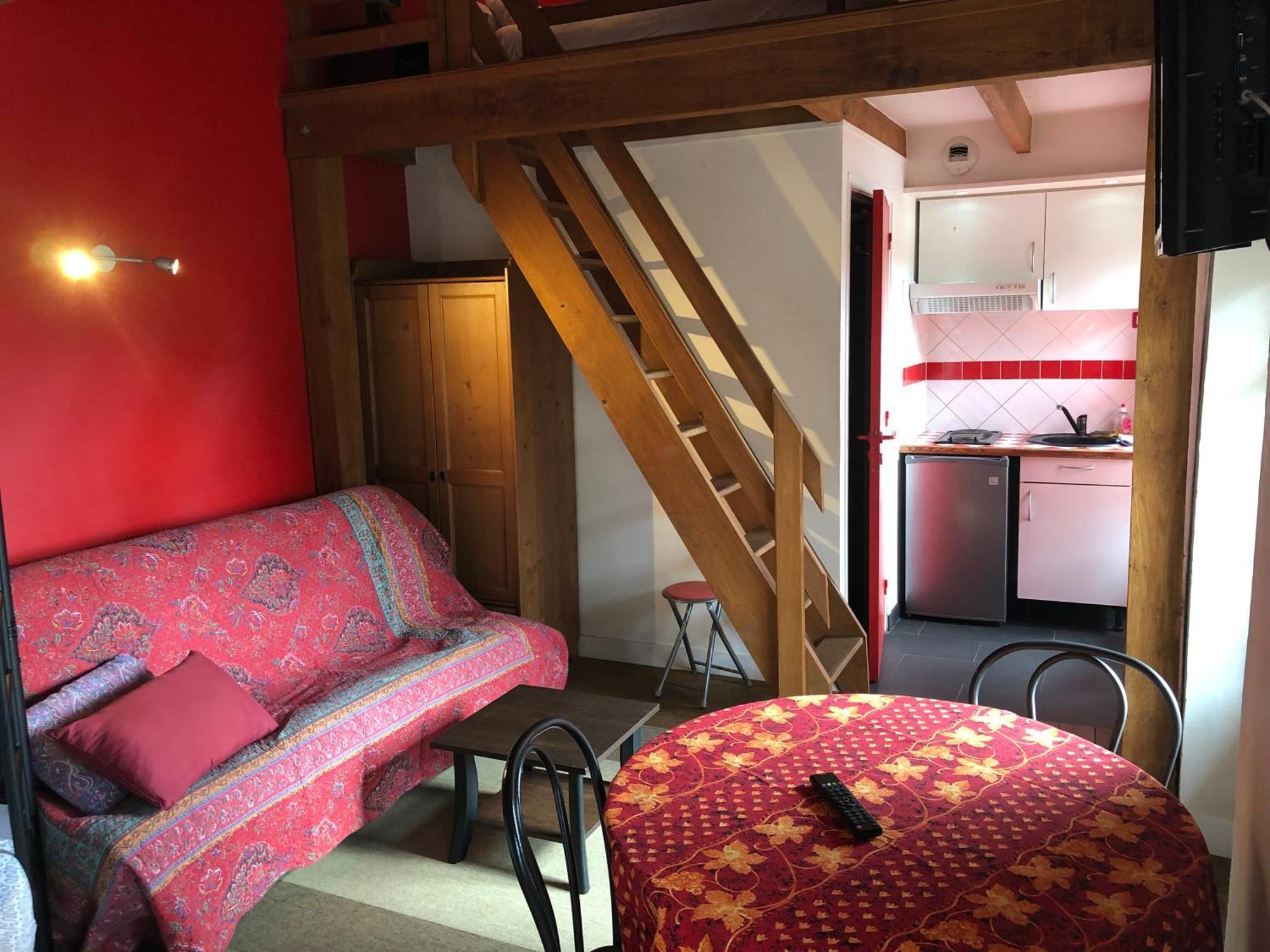 Appartements Et Chambres Le Vaumurier De Saint Lambert Exterior foto